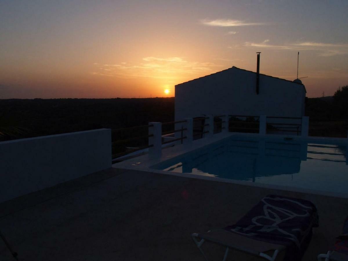 Le Ville Ferreries Dış mekan fotoğraf
